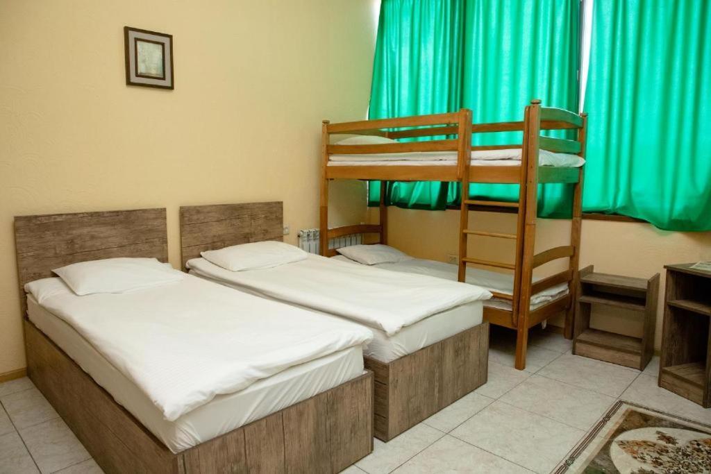 Primavera Hotel Jerevan Eksteriør bilde